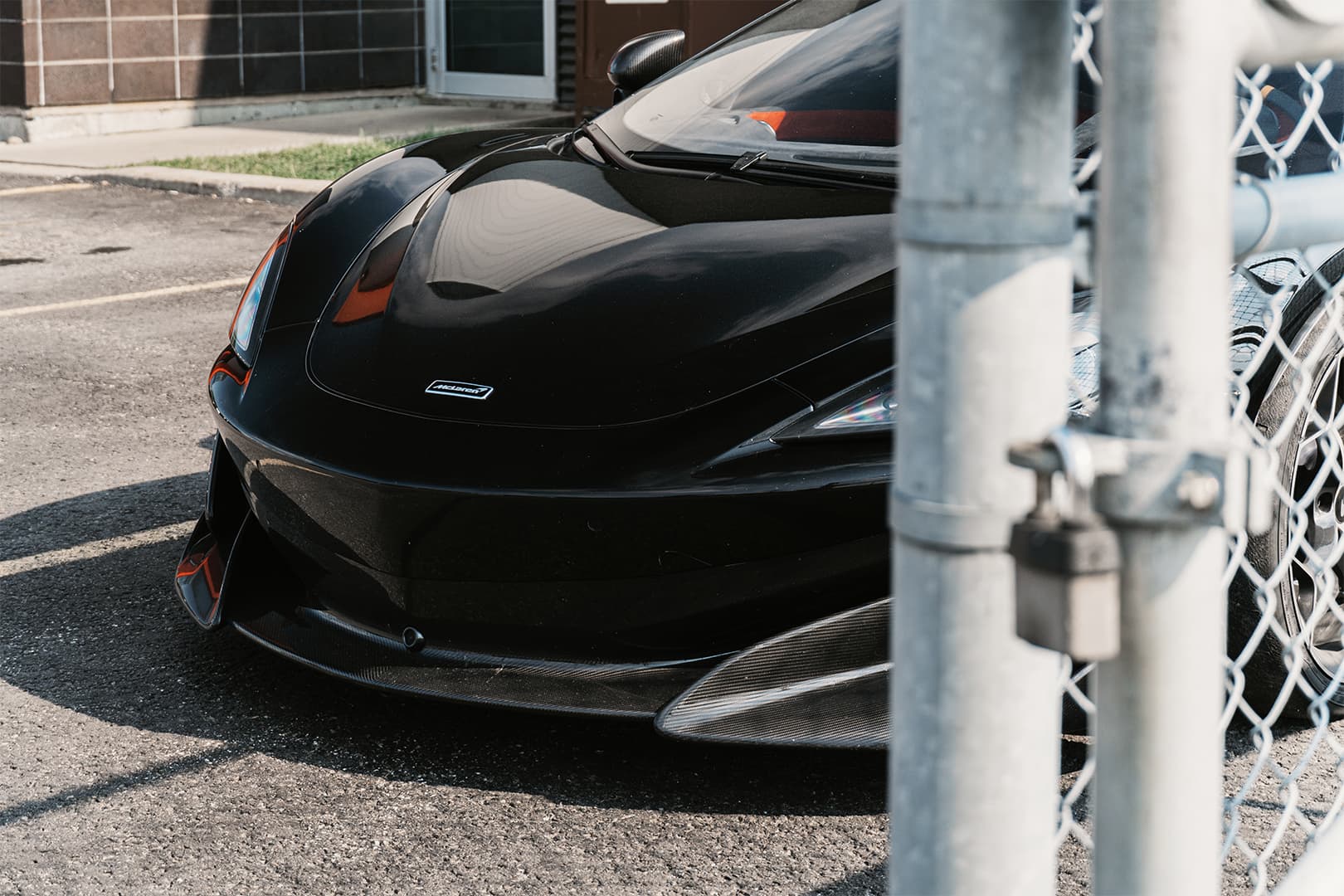 McLaren 600LT Giro brake disc installation at VAG Motorsport